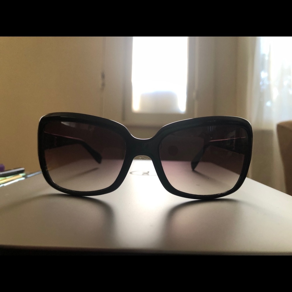 Oliver people’s sunglasses